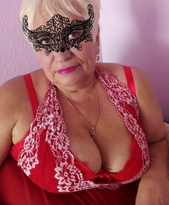 Нина, 58 лет, 3 размер груди